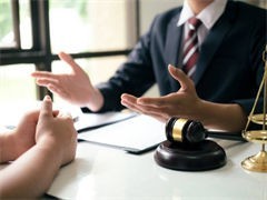 昆明企業(yè)律師 專業(yè)法律咨詢服務(wù)，護(hù)航企業(yè)穩(wěn)健發(fā)展